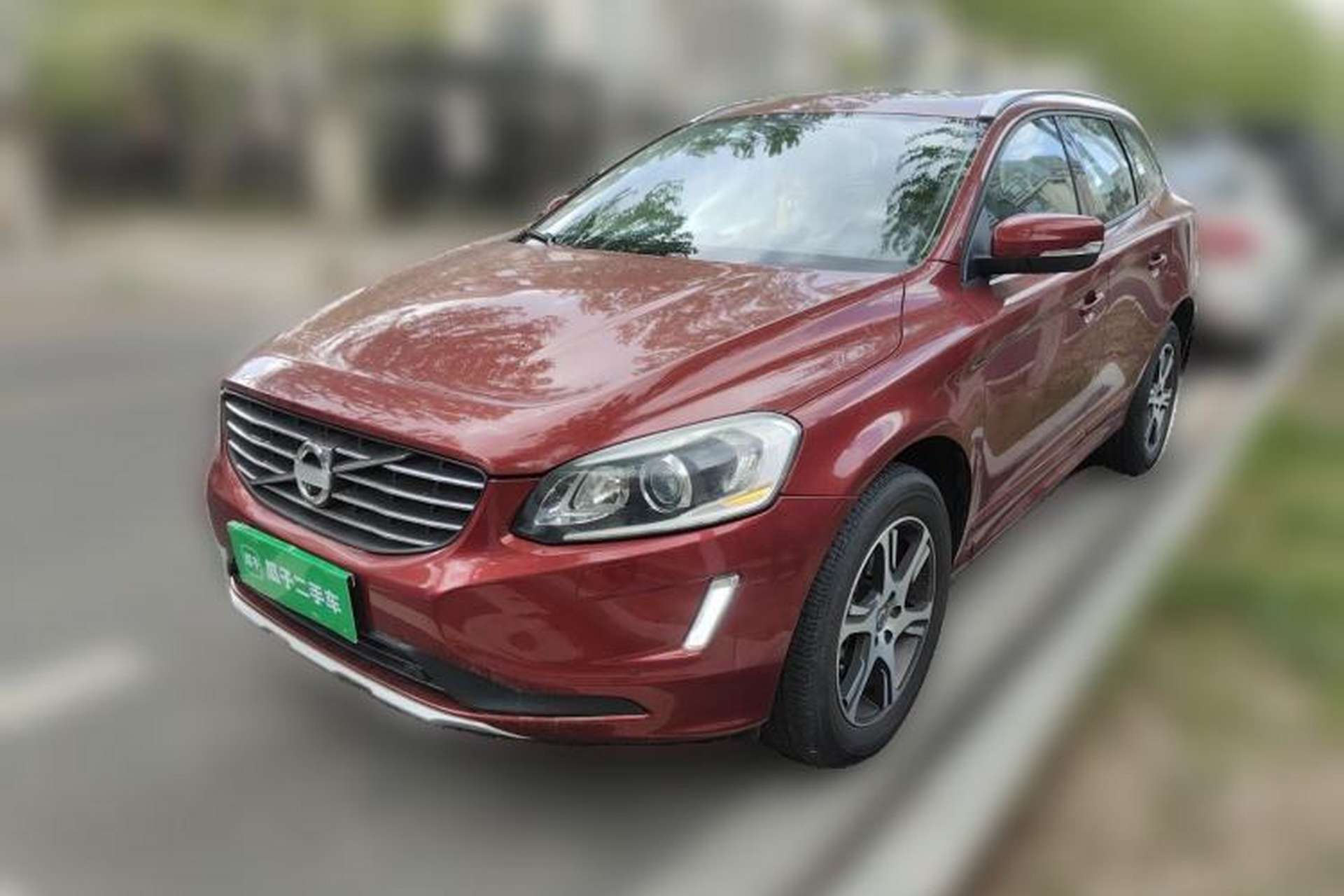 Used Volvo XC60 2013 T5 Comfort Edition Front Left 45 Deg