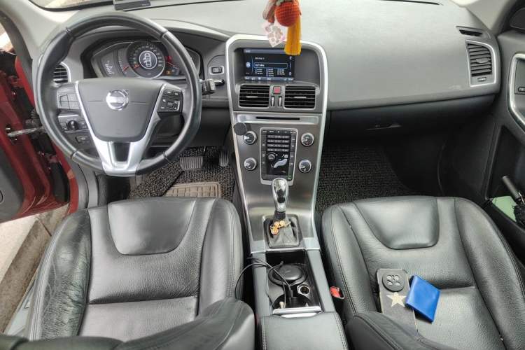 Used Volvo XC60 2013 T5 Comfort Edition Interior 2