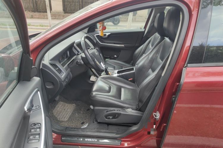 Used Volvo XC60 2013 T5 Comfort Edition Left Front Seat
