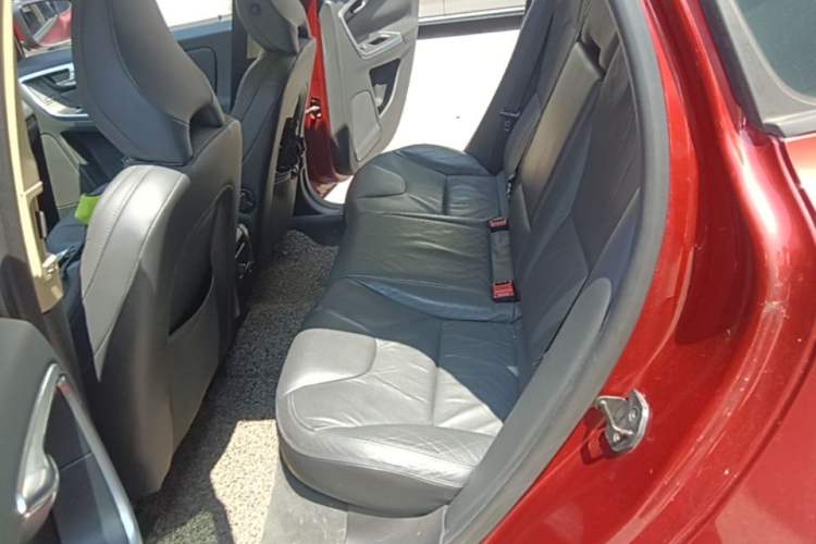 Used Volvo XC60 2013 T5 Comfort Edition Left Rear Seat