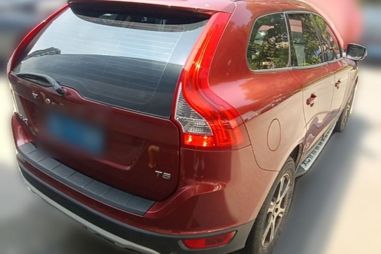 Used Volvo XC60 2013 T5 Comfort Edition Rear Right 45 Deg