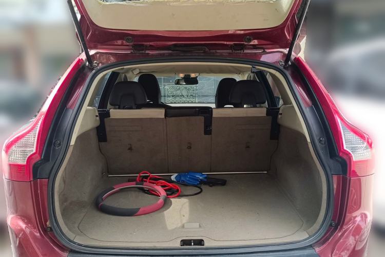 Used Volvo XC60 2013 T5 Comfort Edition Trunk