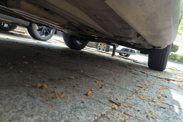 Used Volvo XC60 2013 T5 Comfort Edition Chassis Front Left