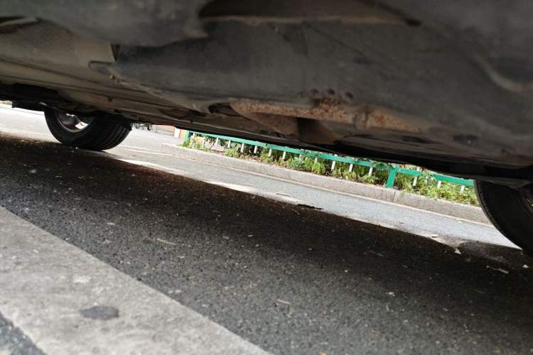 Used Volvo XC60 2013 T5 Comfort Edition Chassis Rear Left