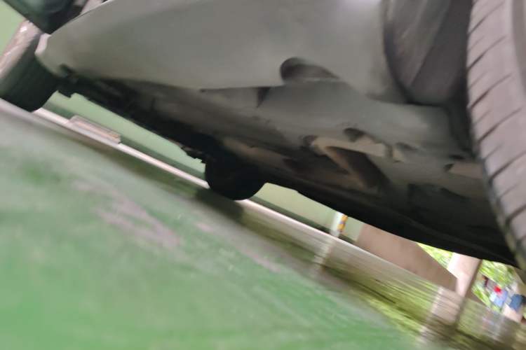 Used Volvo XC60 2013 T5 Zhiya Edition Chassis Rear Left
