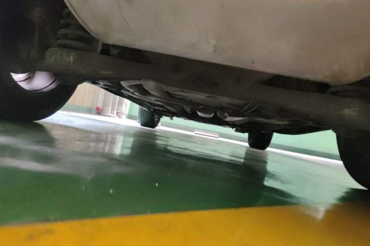 Used Volvo XC60 2013 T5 Zhiya Edition Chassis Rear