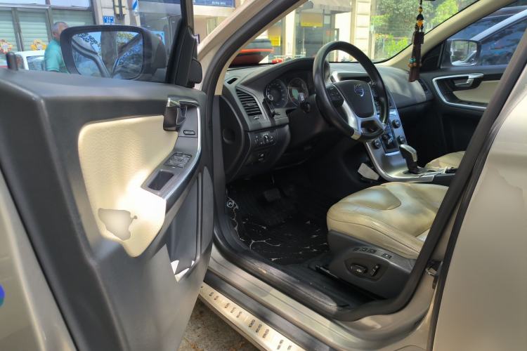Used Volvo XC60 2013 T5 Comfort Edition Driver Seat