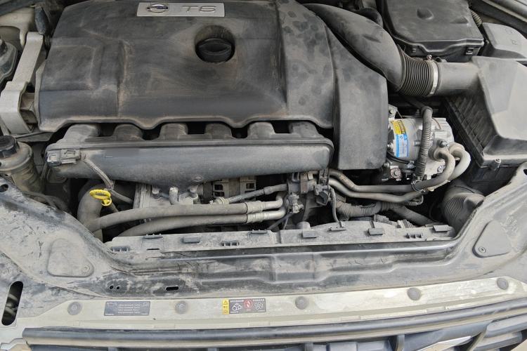 Used Volvo XC60 2013 T6 AWD Comfort Edition Engine Bay