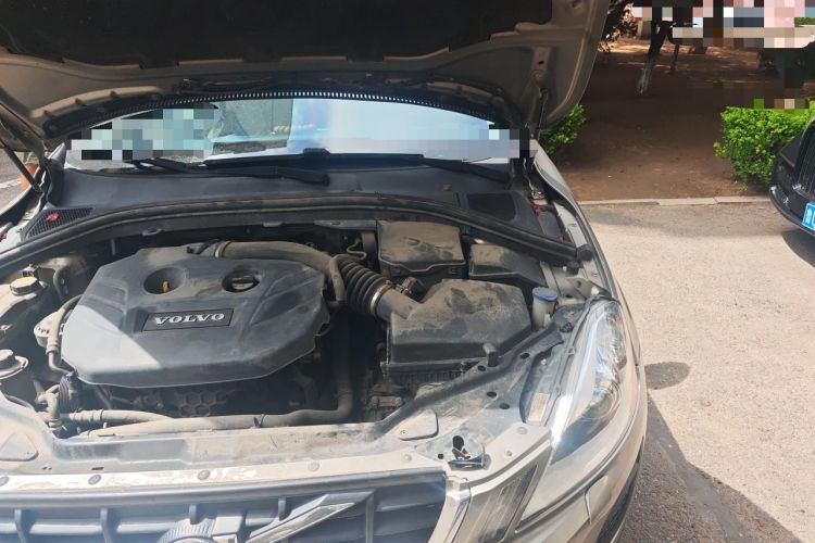 Used Volvo XC60 2013 T5 Comfort Edition Engine Bay Left