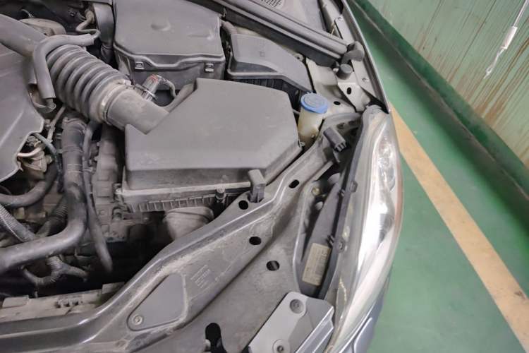 Used Volvo XC60 2013 T5 Zhiya Edition Engine Bay Left