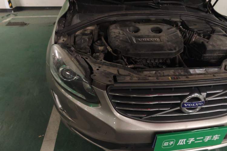 Used Volvo XC60 2013 T5 Zhiya Edition Engine Bay Right