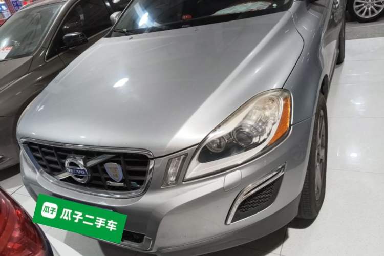 Used Volvo XC60 2013 T6 AWD Comfort Edition Front