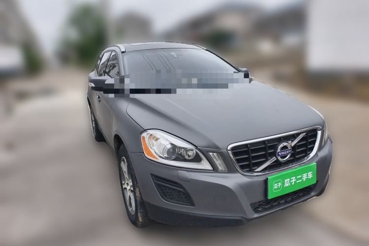 Used Volvo XC60 2013 T5 Comfort Edition Front Right 45 Deg