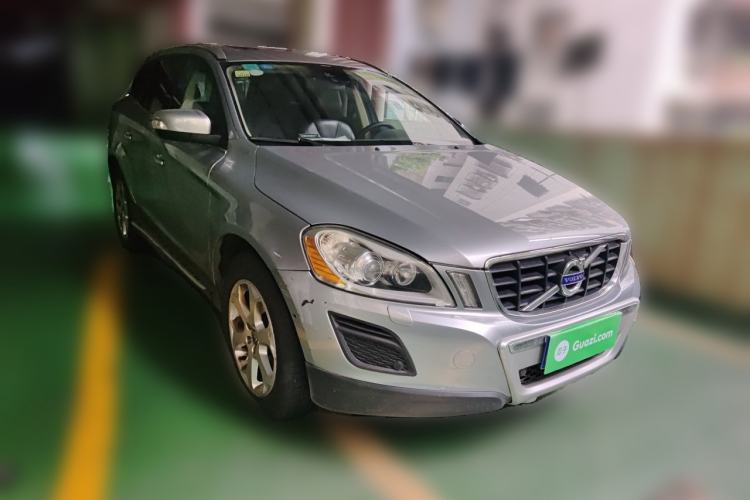 Used Volvo XC60 2013 T5 Zhiya Edition Front Right 45 Deg