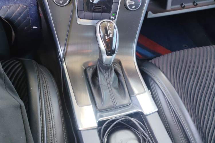 Used Volvo XC60 2013 T5 Zhiya Edition Gear Lever