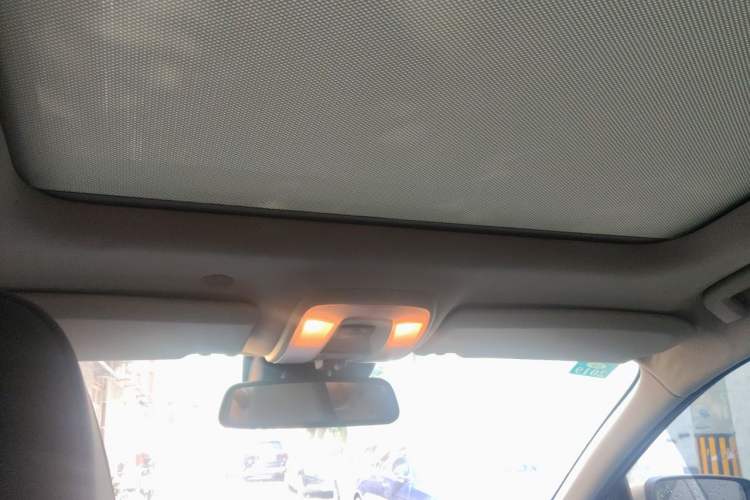 Used Volvo XC60 2013 T5 Comfort Edition Headliner