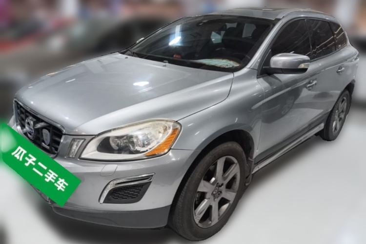 Used Volvo XC60 2013 T6 AWD Comfort Edition Guazi used car, China used car export, Used car for sale, Used cars, Cheapest cars for sale