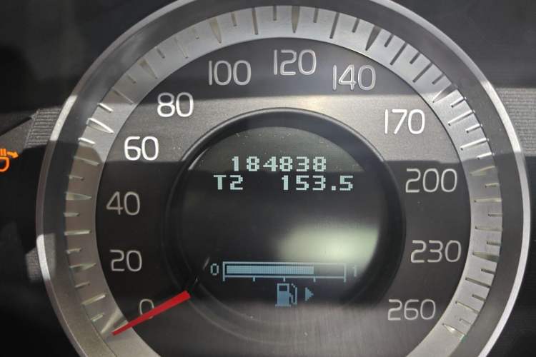 Used Volvo XC60 2013 T5 Zhiya Edition Odometer Close Up