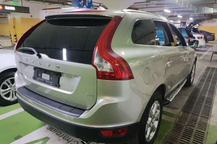 Used Volvo XC60 2013 T5 Zhiya Edition Rear Right 45 Deg