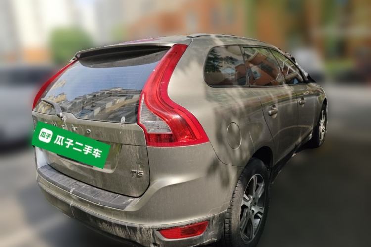 Used Volvo XC60 2013 T5 Comfort Edition Rear Right 45 Deg