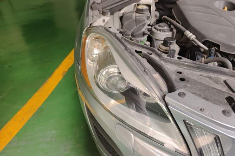 Used Volvo XC60 2013 T5 Zhiya Edition Right Front Headlight
