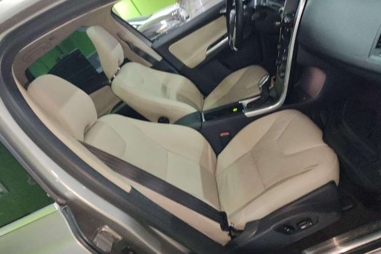 Used Volvo XC60 2013 T5 Zhiya Edition Right Front Seat