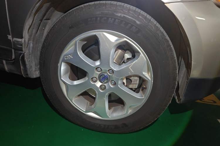 Used Volvo XC60 2013 T5 Zhiya Edition Right Front Wheel Hub