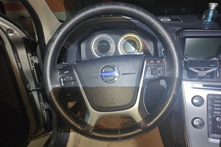 Used Volvo XC60 2013 T5 Zhiya Edition Steering Wheel