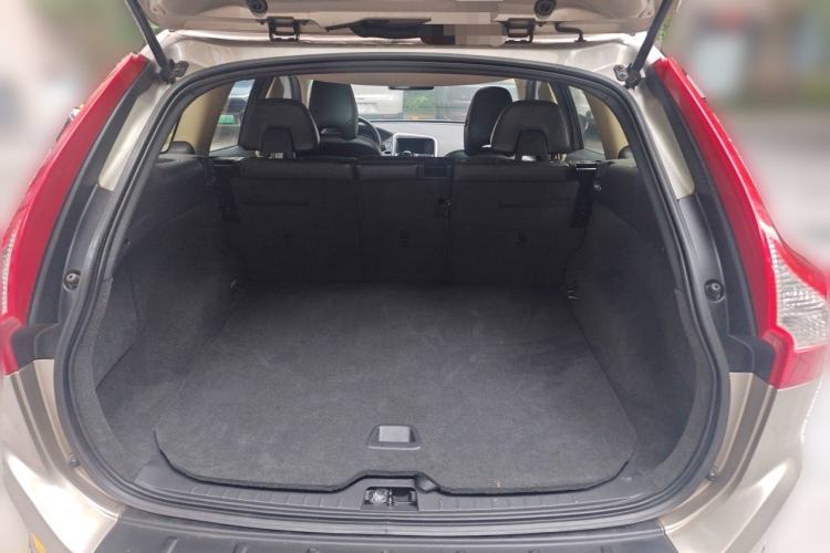 Used Volvo XC60 2013 T5 Comfort Edition Trunk