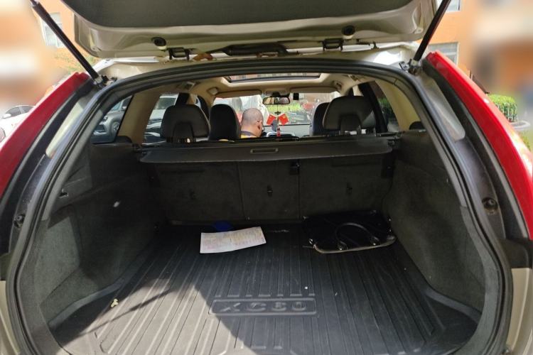 Used Volvo XC60 2013 T5 Comfort Edition Trunk