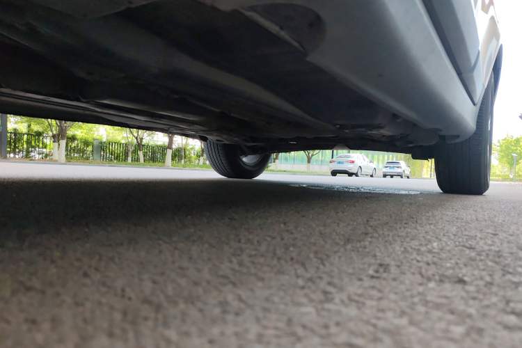 Used Volvo XC60 2013 T5 Comfort Edition Chassis Front Left