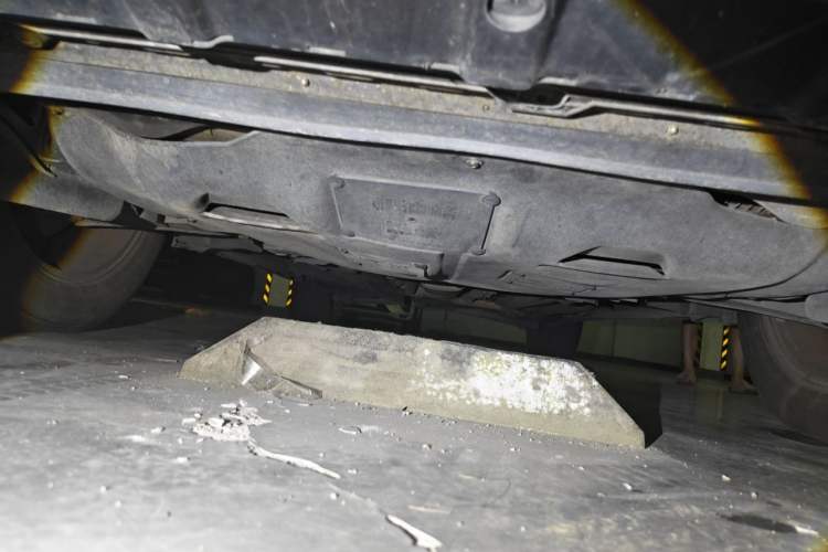 Used Volvo XC60 2013 T5 Comfort Edition Chassis Front