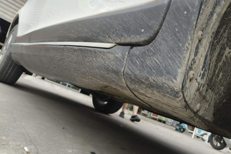Used Volvo XC60 2013 T6 AWD Comfort Edition Chassis Front Right