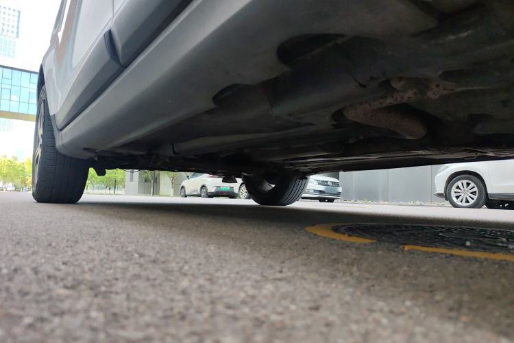 Used Volvo XC60 2013 T5 Comfort Edition Chassis Rear Left