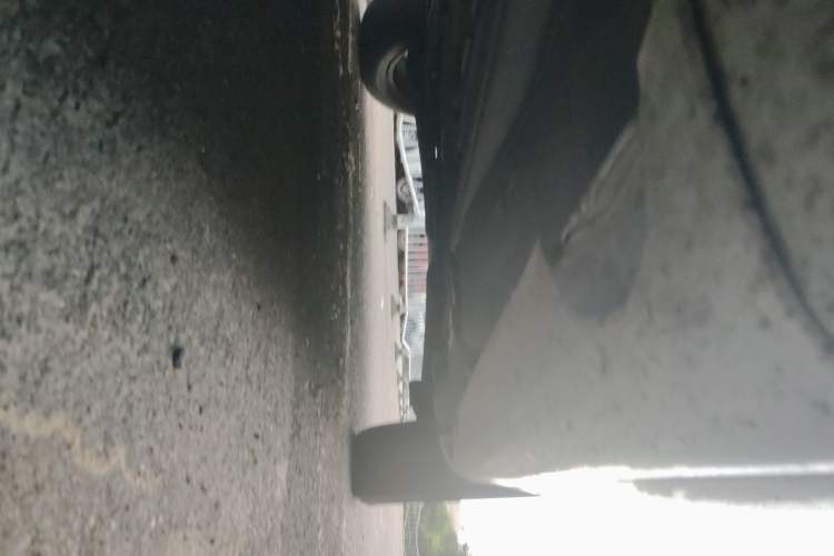 Used Volvo XC60  Chassis Rear Left
