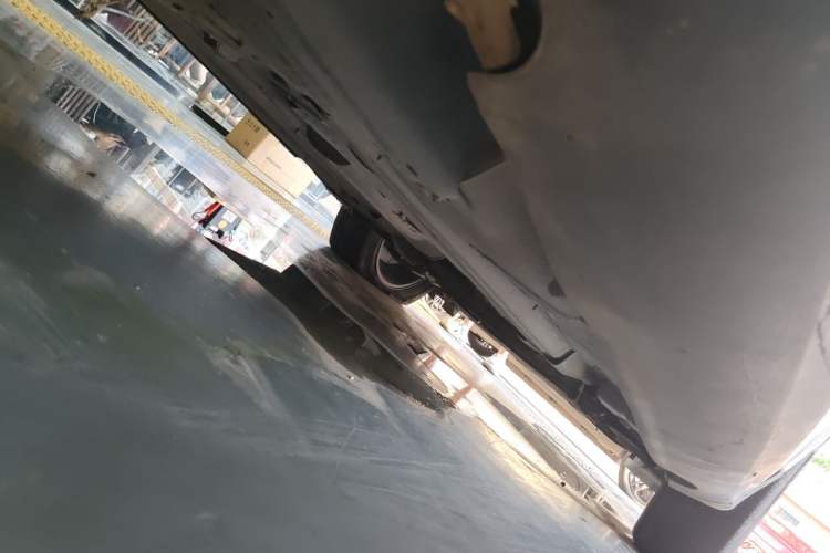 Used Volvo XC60 2013 T5 Comfort Edition Chassis Rear Right
