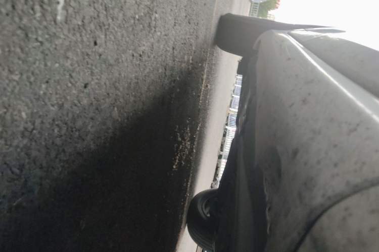 Used Volvo XC60  Chassis Rear Right