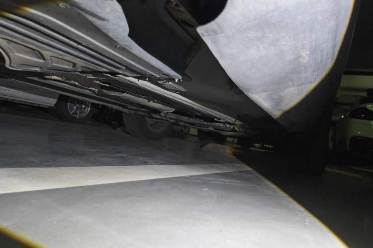 Used Volvo XC60 2013 T5 Comfort Edition Chassis Rear Right