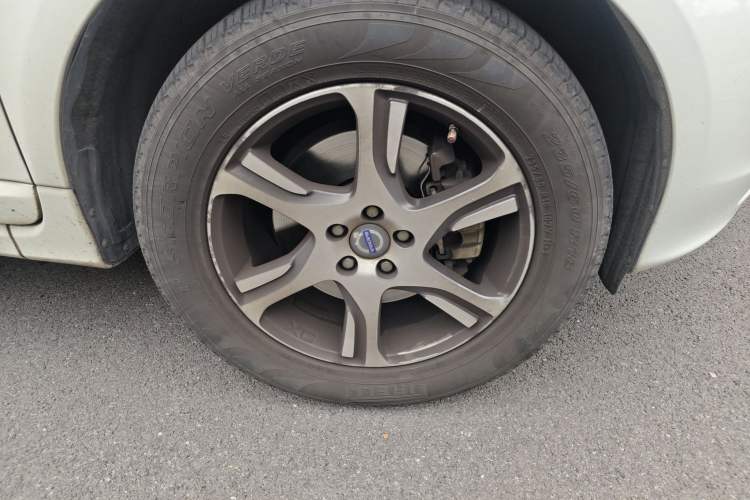 Used Volvo XC60 2013 T5 Comfort Edition Exterior 7