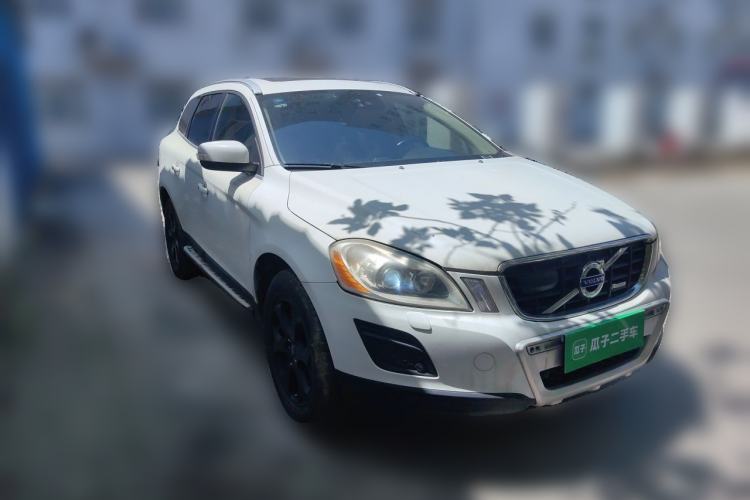 Used Volvo XC60 2013 T5 Zhiya Edition Front Right 45 Deg