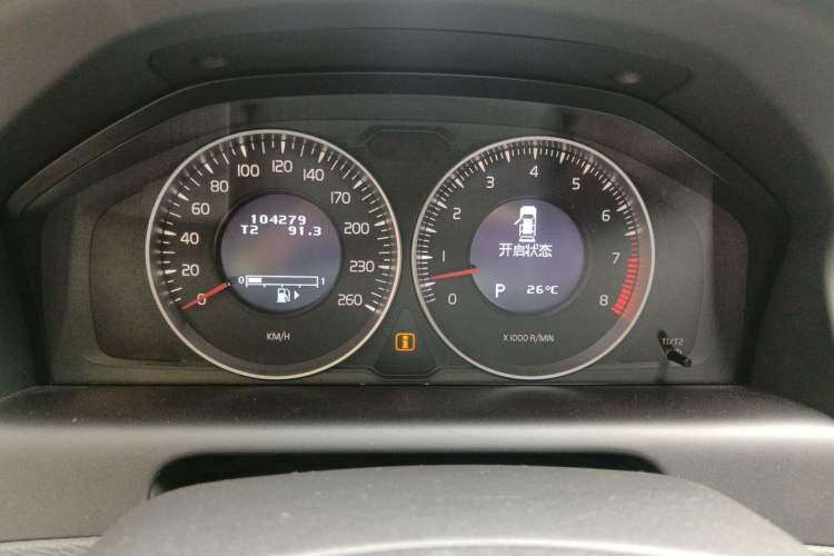 Used Volvo XC60 2013 T6 AWD Comfort Edition Instrument Cluster