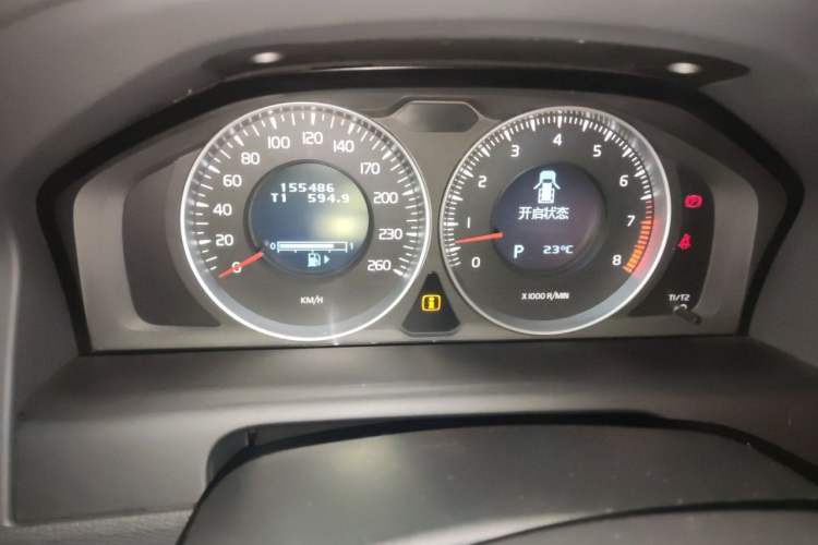 Used Volvo XC60 2013 T6 AWD Comfort Edition Instrument Cluster