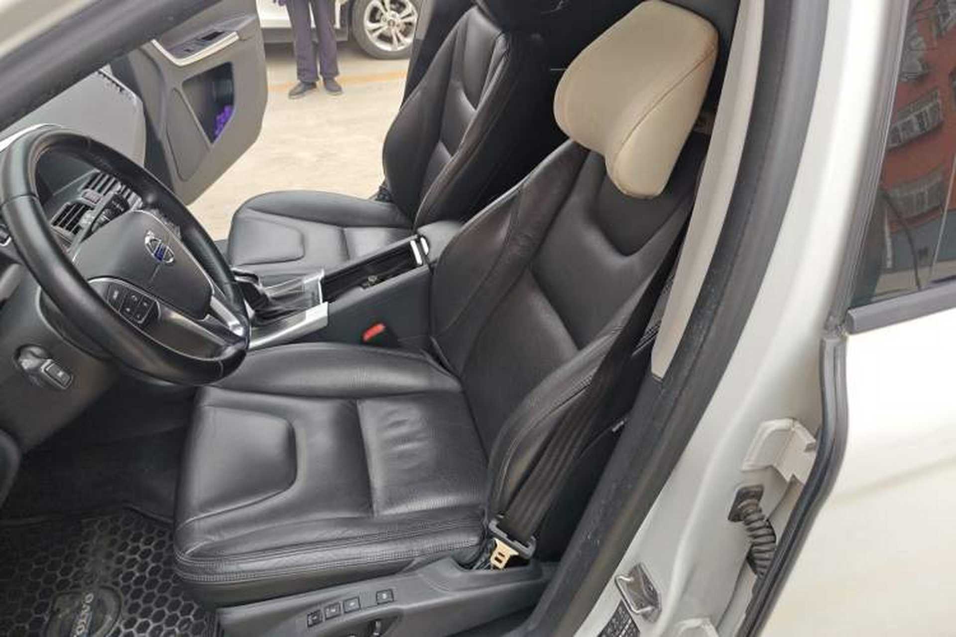 Used Volvo XC60 2013 T5 Comfort Edition Left Front Seat