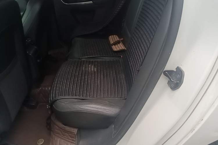 Used Volvo XC60 2013 T5 Prestige Edition Left Rear Seat