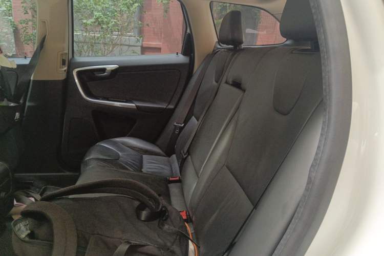 Used Volvo XC60 2013 T6 AWD Comfort Edition Left Rear Seat