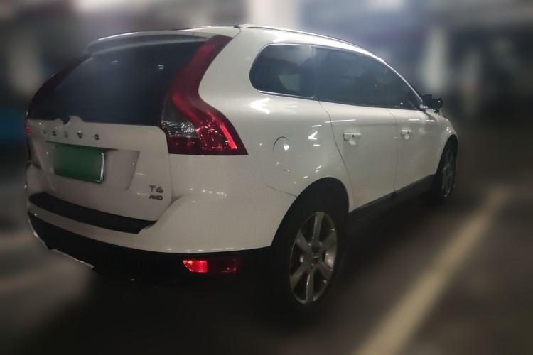 Used Volvo XC60 2013 T6 AWD Comfort Edition Rear Right 45 Deg
