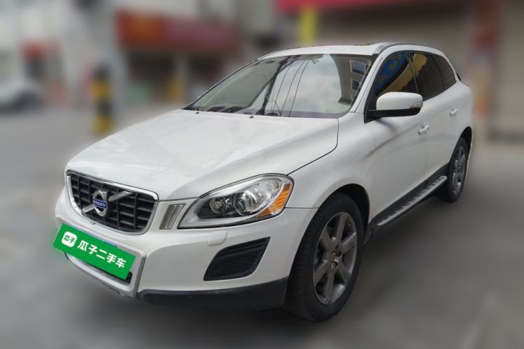 Used Volvo XC60 2013 T6 AWD Comfort Edition Guazi used car, China used car export, Used car for sale, Used cars, Cheapest cars for sale