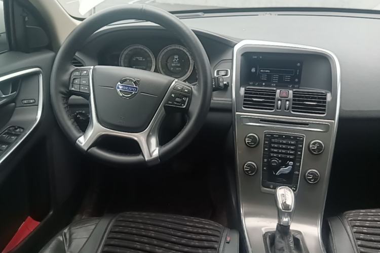 Used Volvo XC60 2013 T5 Prestige Edition Steering Wheel