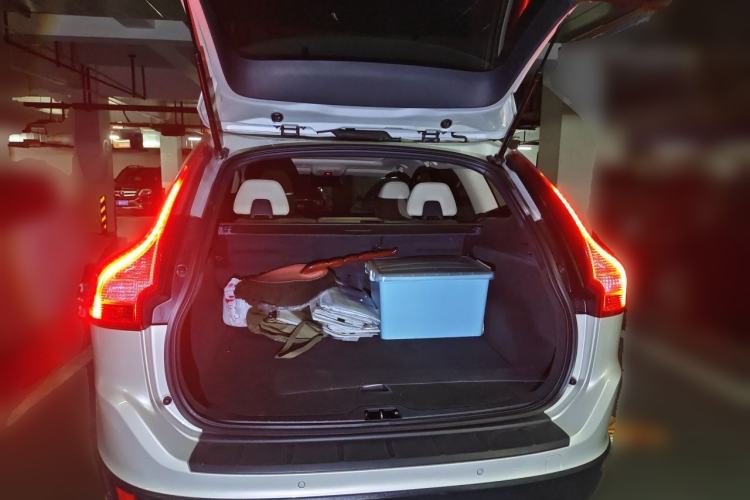 Used Volvo XC60 2013 T5 Comfort Edition Trunk