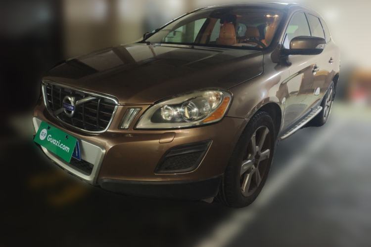 Used Volvo XC60 2013 T6 AWD Comfort Edition Guazi used car, China used car export, Used car for sale, Used cars, Cheapest cars for sale